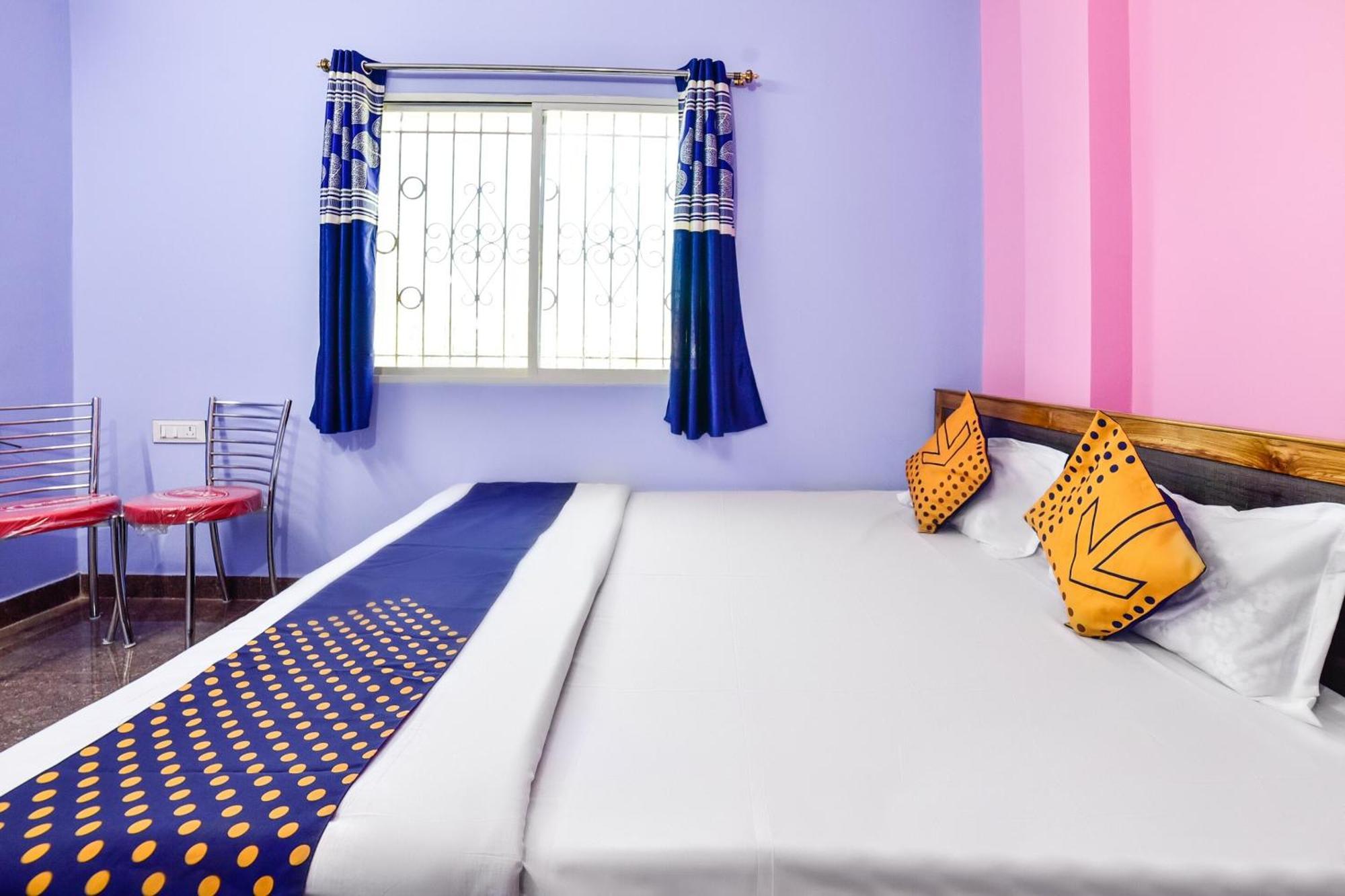 Spot On Devlok Guest House Patna  Exterior foto